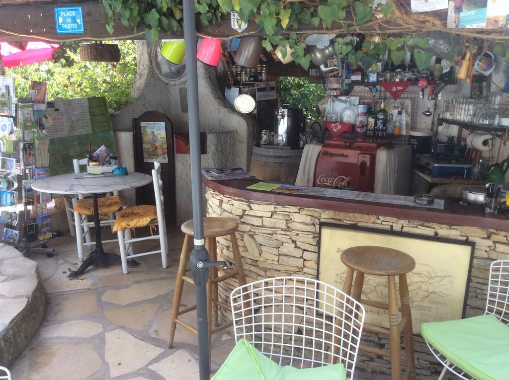 Apartamento Lou Ribas Puyloubier Exterior foto