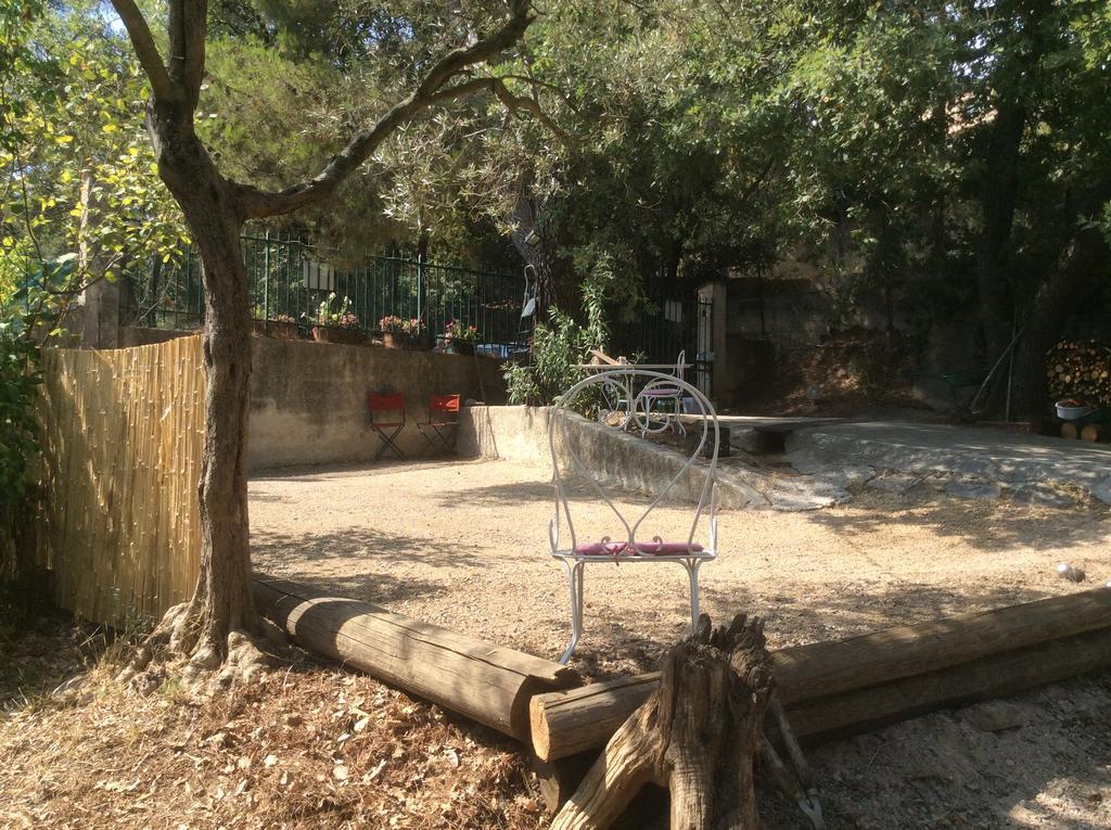 Apartamento Lou Ribas Puyloubier Exterior foto